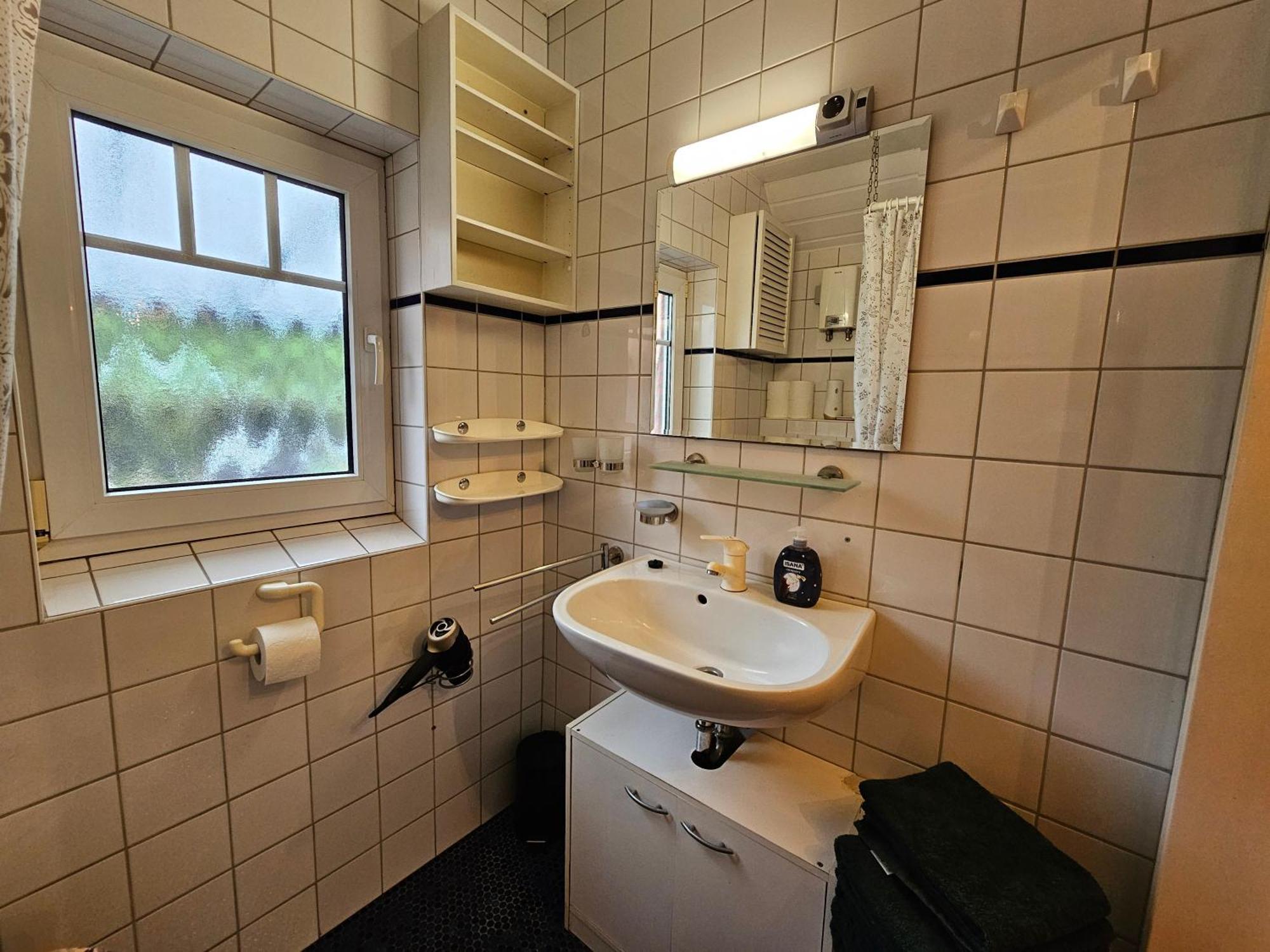 Kleines Ferienhaus Luettje Backhuus 35516 Uplengen ภายนอก รูปภาพ