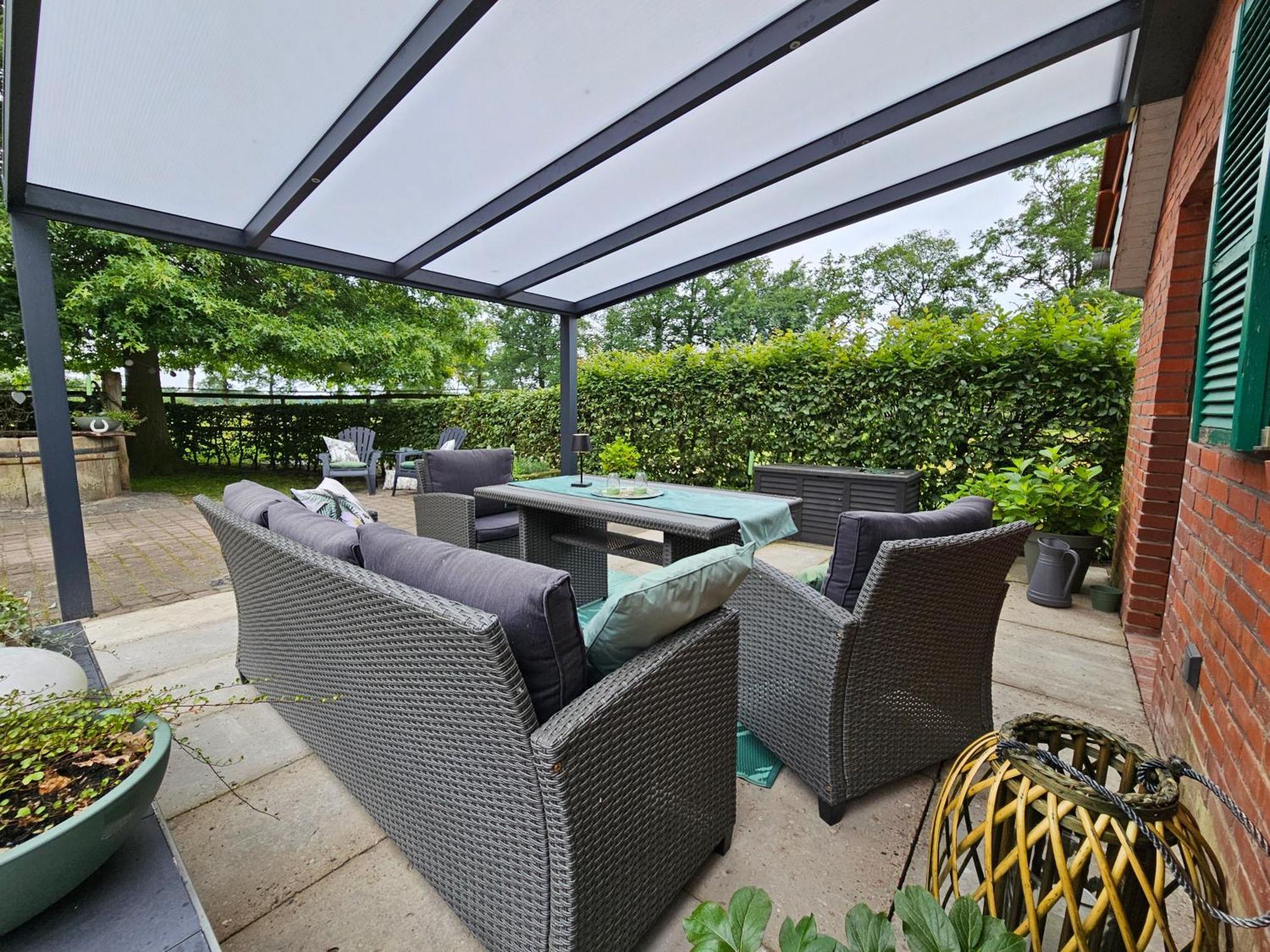 Kleines Ferienhaus Luettje Backhuus 35516 Uplengen ภายนอก รูปภาพ