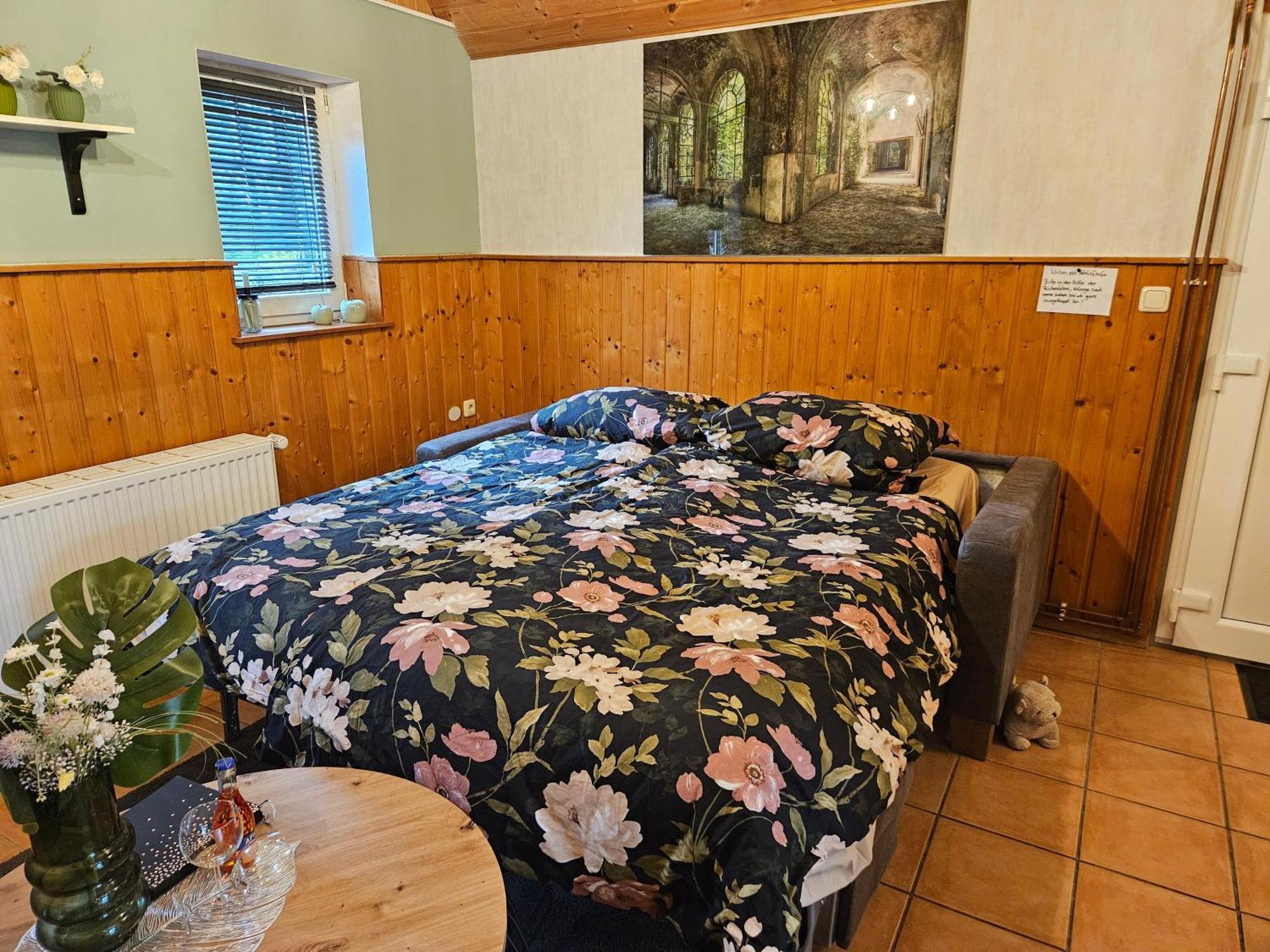 Kleines Ferienhaus Luettje Backhuus 35516 Uplengen ภายนอก รูปภาพ