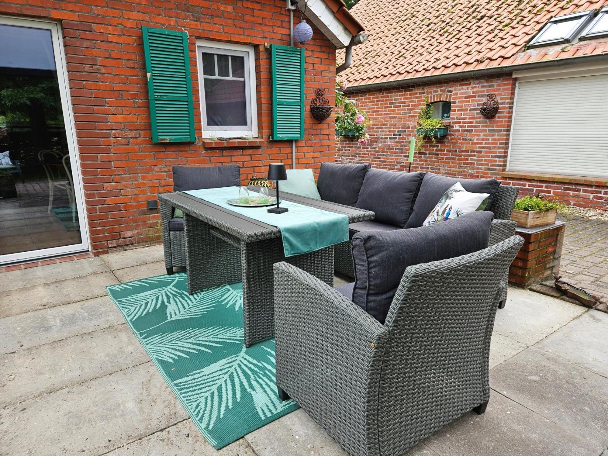 Kleines Ferienhaus Luettje Backhuus 35516 Uplengen ภายนอก รูปภาพ